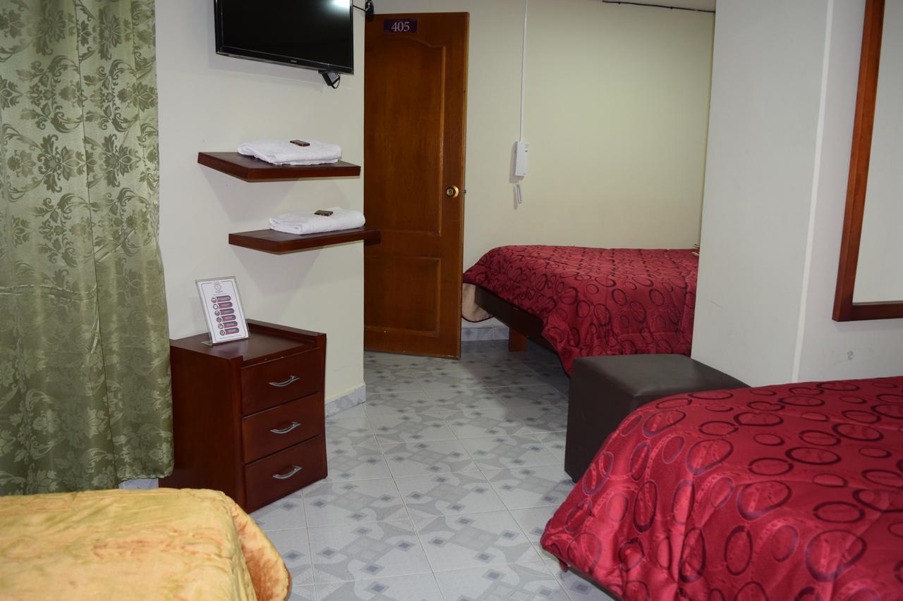 Hotel Reina Isabella 伊皮亚莱斯 外观 照片